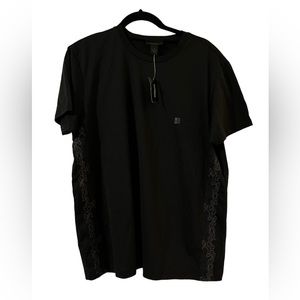 Men’s EXPRESS XL embroidered tshirt